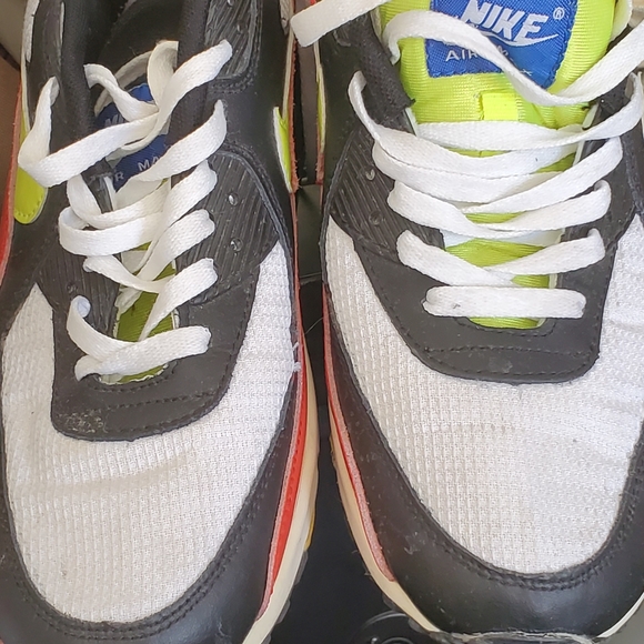 Lot of men shors and boots size 12 and 13 - Picture 3 of 10